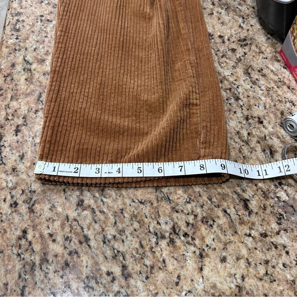 BiBi Women's Brown or Rust Corduroy Overalls XL - Picture 9 of 9